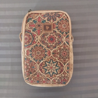 Korek - kabelka na mobil: ornamenty